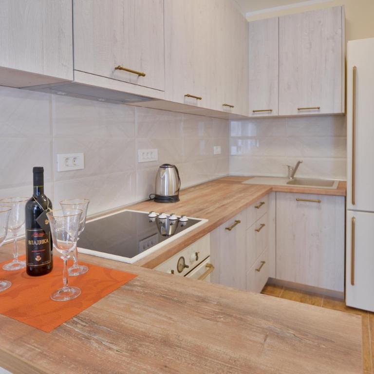 Aqua Breeze Apartments - Deluks Apartman s 1 Spavaćom Sobom - 7