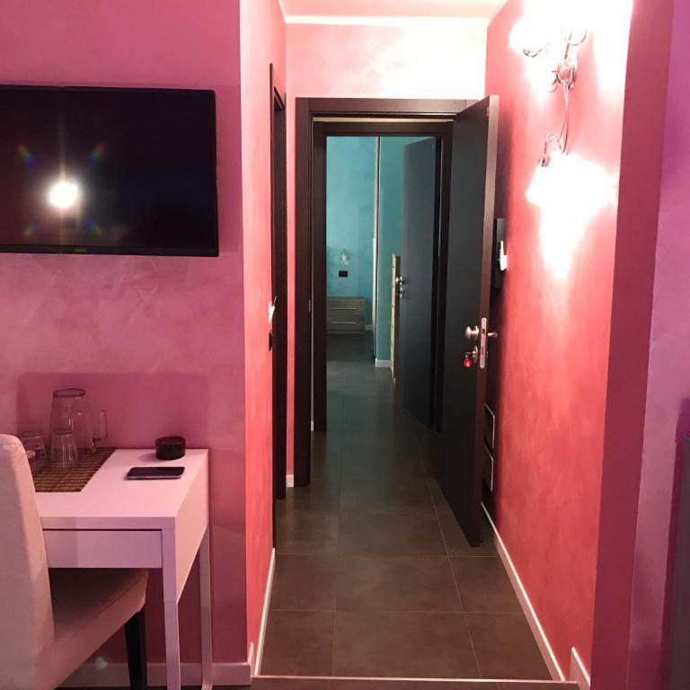 B&B Roma - Double Room with Private Bathroom - 6