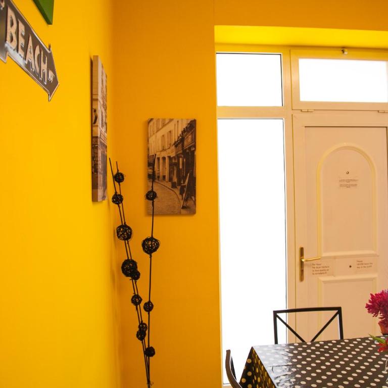 Apartamento Rosellón - Two-Bedroom Apartment - 17