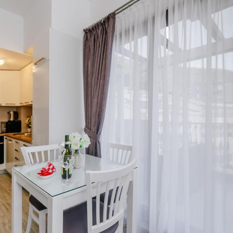 Opium Mar Apartments - Studio Apartment - 12