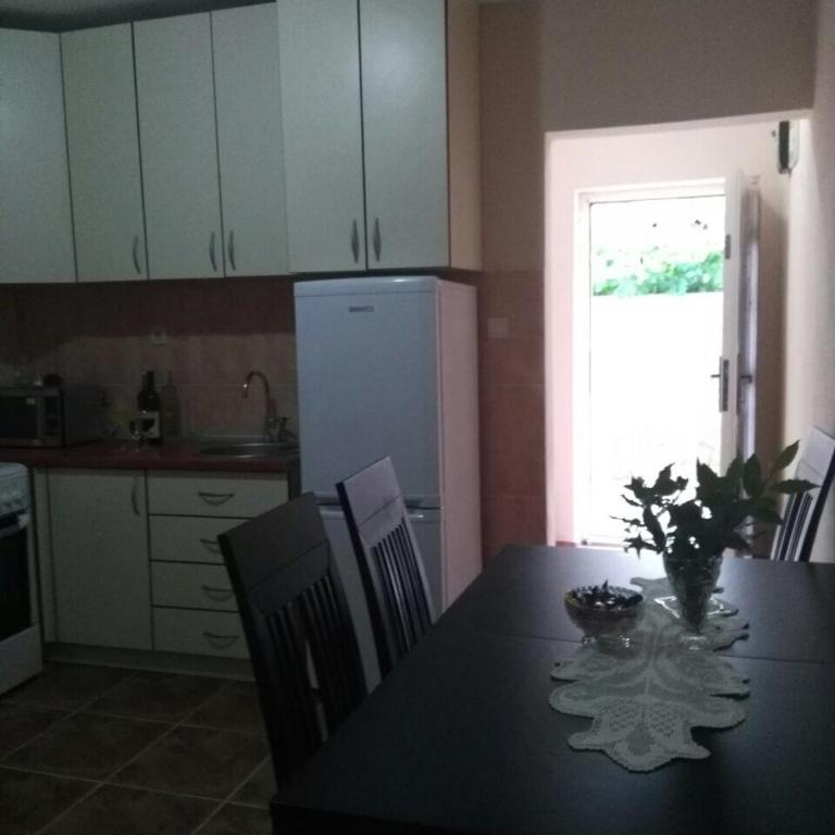 Apartmani Cuce - Apartment - 13