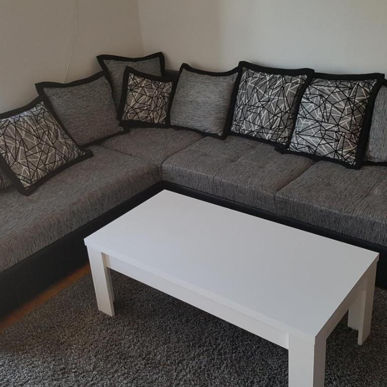 Zebra - One-Bedroom Apartment - 10
