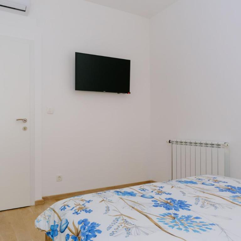 Opium Mar Apartments - Three-Bedroom Apartment with Sea View - 7