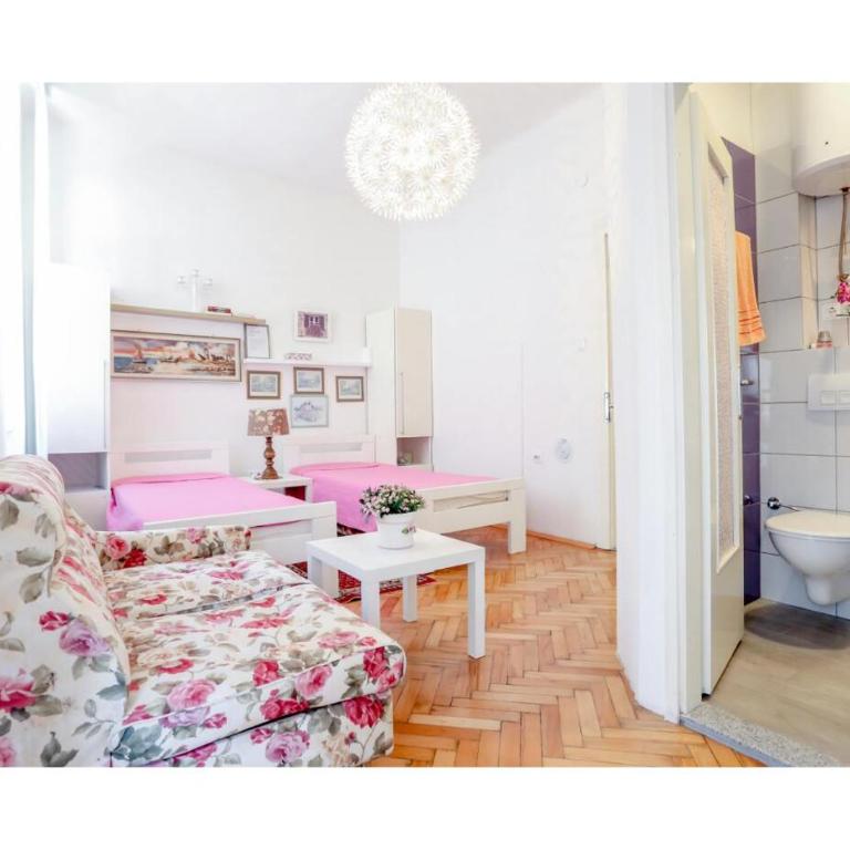 Apartments and Rooms Fonty - Studio with Balcony - 9