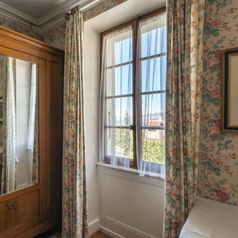 Swiss Historic Hotel Masson - Family Room - 11