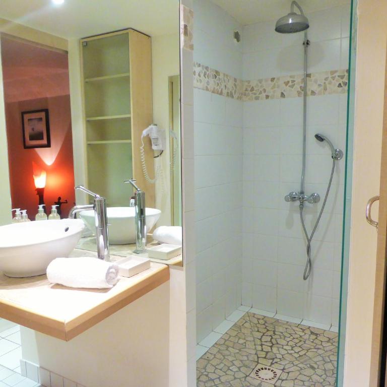 Chambre d'Hote Saint Malo - Chambre Double - Vue sur Jardin - 3