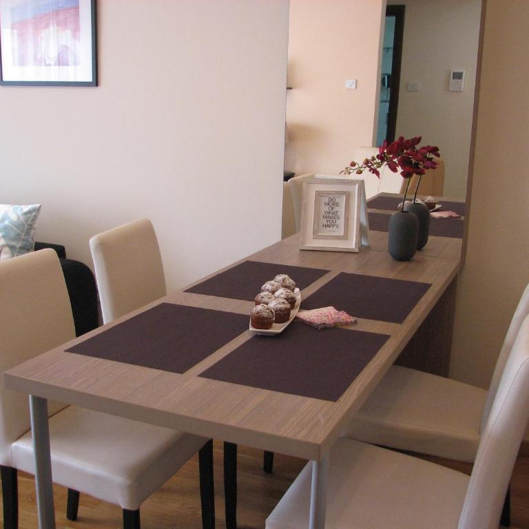 Apartment B&S - One-Bedroom Apartment with Balcony - 31