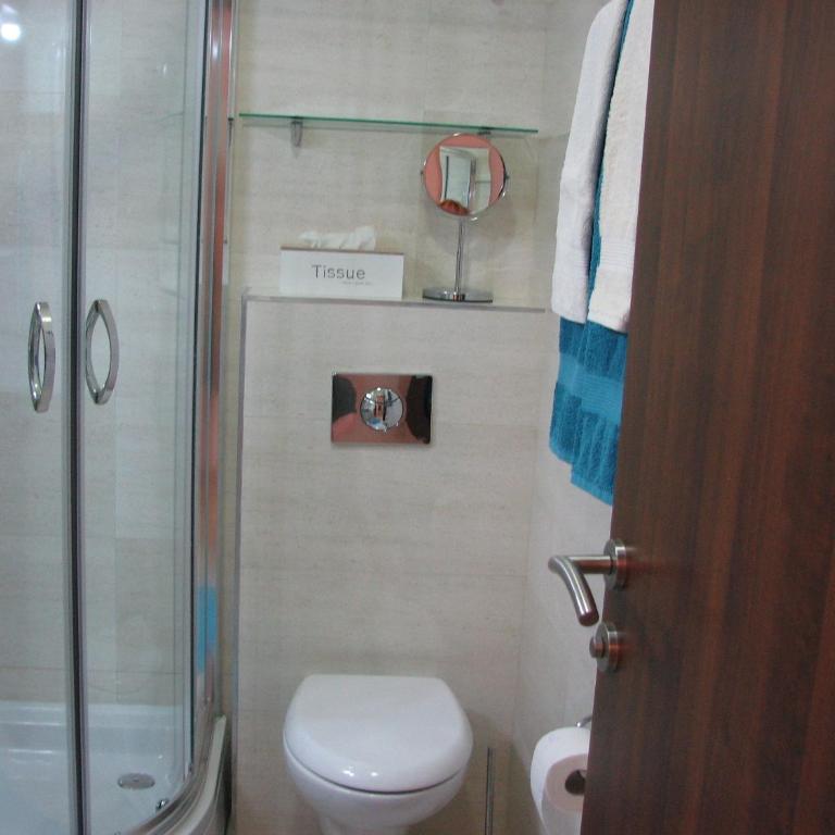 Apartment B&S - One-Bedroom Apartment with Balcony - 33