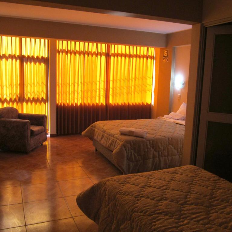 Hostal Wallallo - Habitación Triple Confort - 2