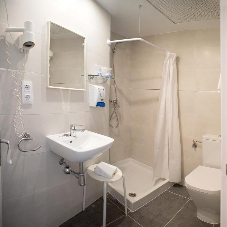L´Hostalet - Habitación Individual con balcón - 1
