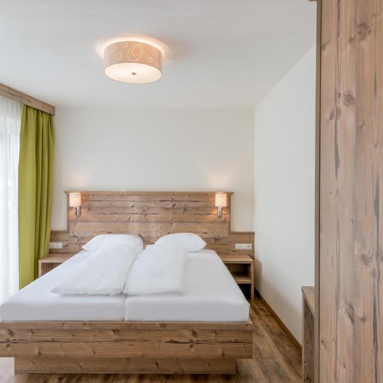 A Casa Saphir Appartement-Hotel - Appartamento con 4 Camere da Letto e Balcone Top 7 - 13