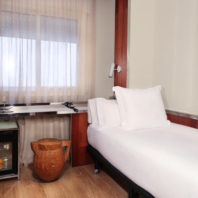 Hotel Balmes, a member of Preferred Hotels & Resorts - Single Room - 1
