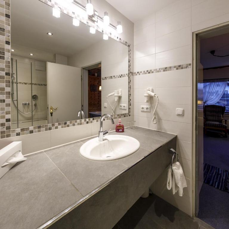 Hotel & Gasthof Fraundorfer - Junior Suite - 7