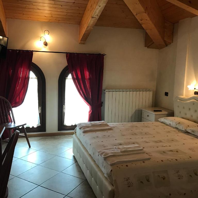 Locanda La Posta Nöa - B&B - Camera Matrimoniale - 1