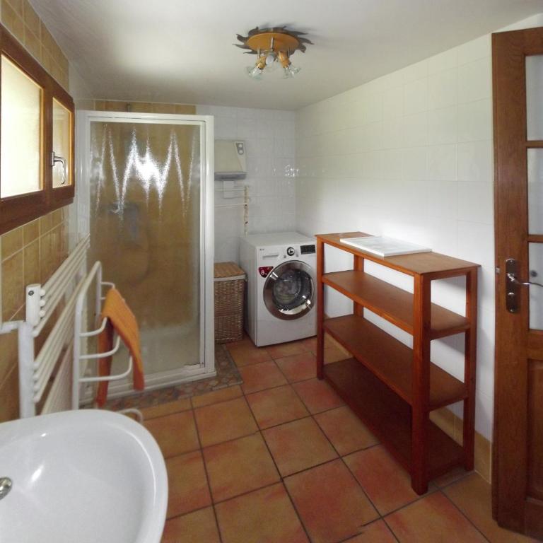 Chalet Les Cols - Chambres avec terrasse & jardin - proche de la nouvelle gare - Chambre Double Standard - 21