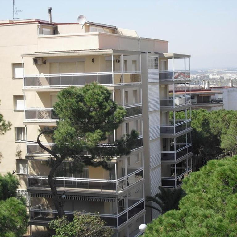 Apartamento JMAP - Apartamento de 3 dormitorios con balcón - 2
