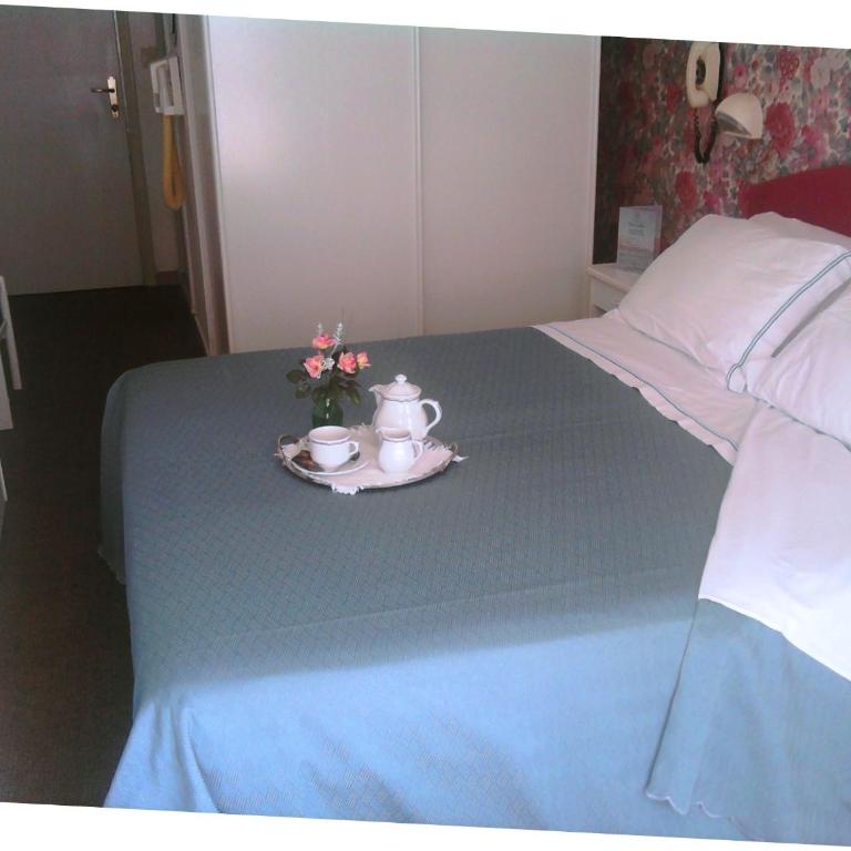 Hotel Gioiella Depandance - Camera Matrimoniale/Doppia con Letti Singoli - 3