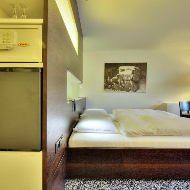 Hotel Rauter - Doppelzimmer mit Balkon - 2