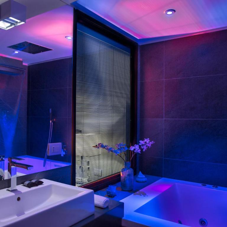 Carten - Superior Room with Spa Bath and Castle View - 4