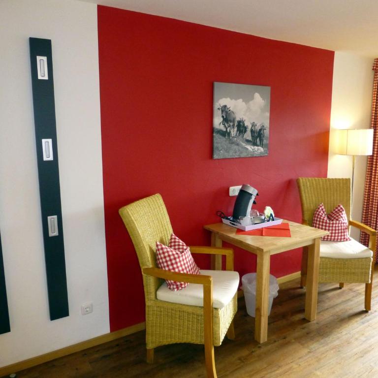 Hotel Engel - Deluxe Doppelzimmer mit Balkon - 8