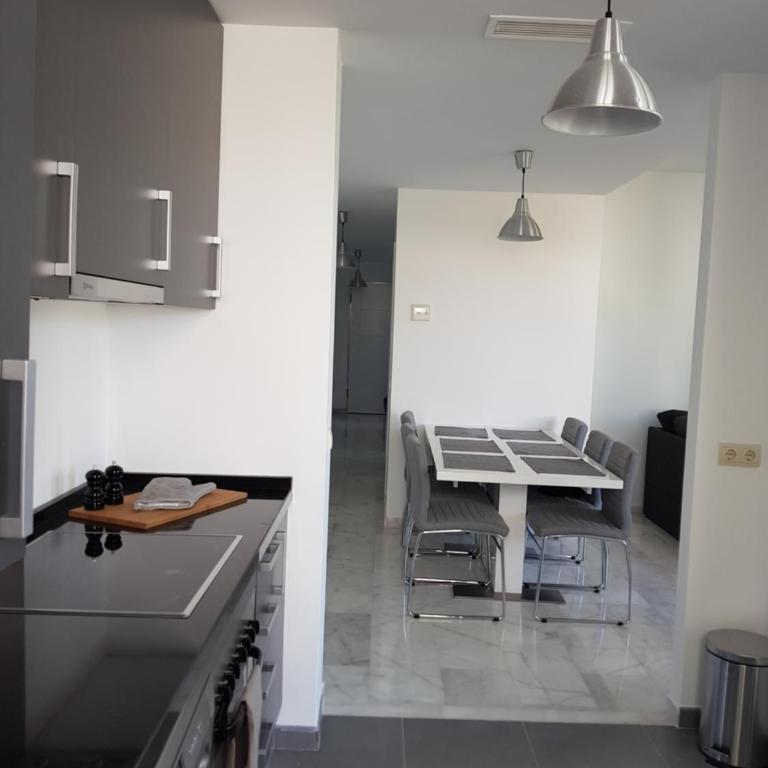 Luxury and secluded apartment set in Valle Romano - Apartamento con balcón - 2
