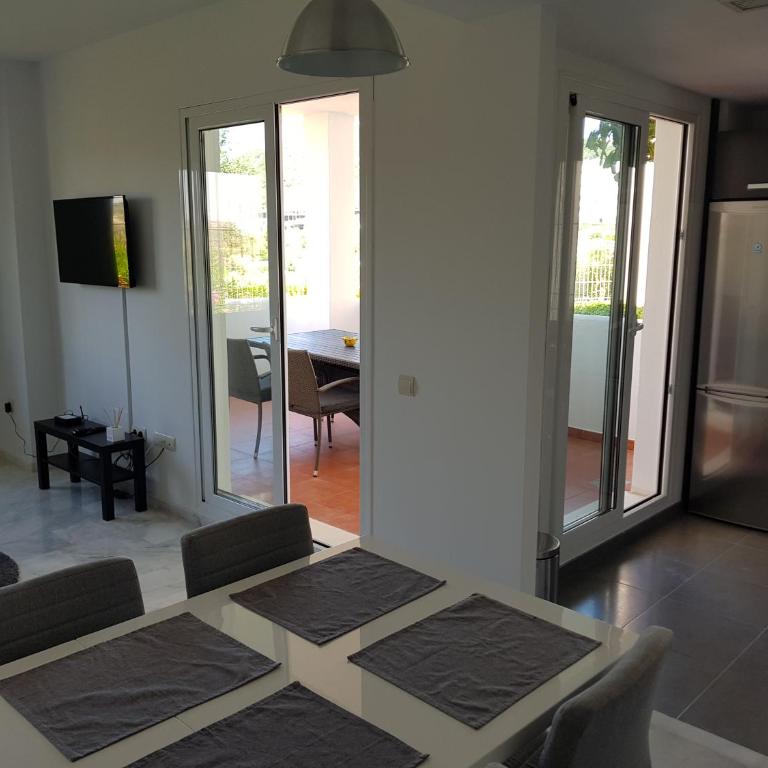 Luxury and secluded apartment set in Valle Romano - Apartamento con balcón - 9