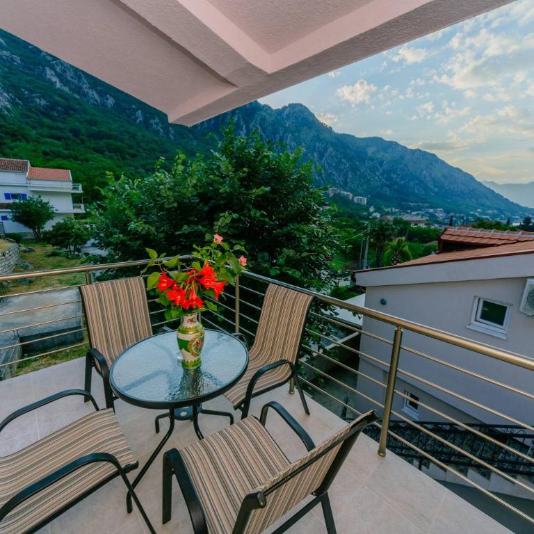 Paradise Bay Apartments - Apartment with Sea View - 1