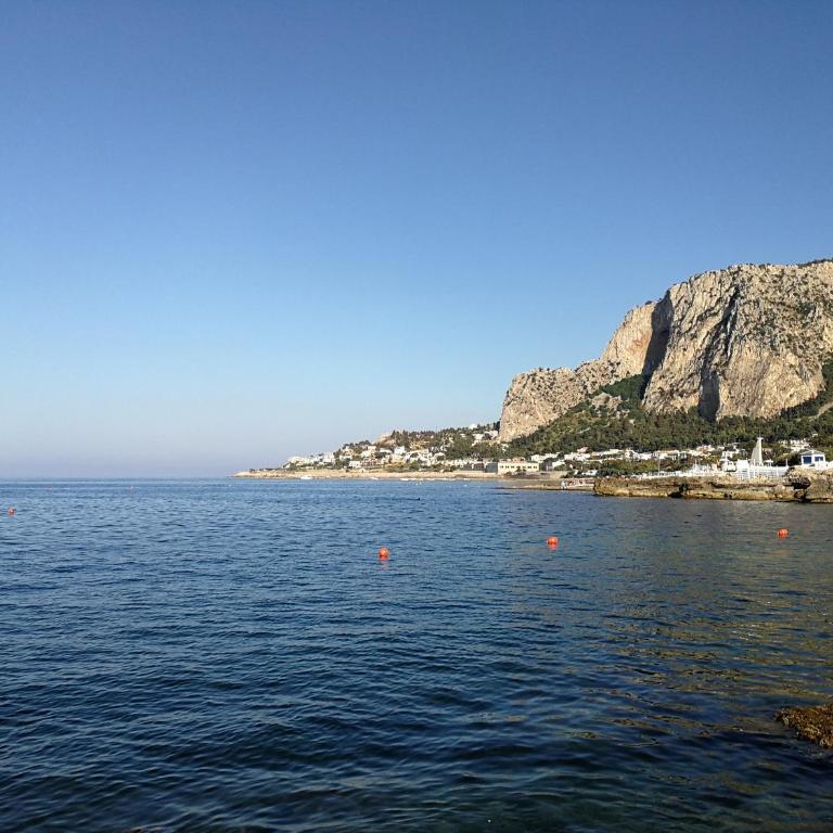 Villa Caterina - Two-Bedroom House - 18