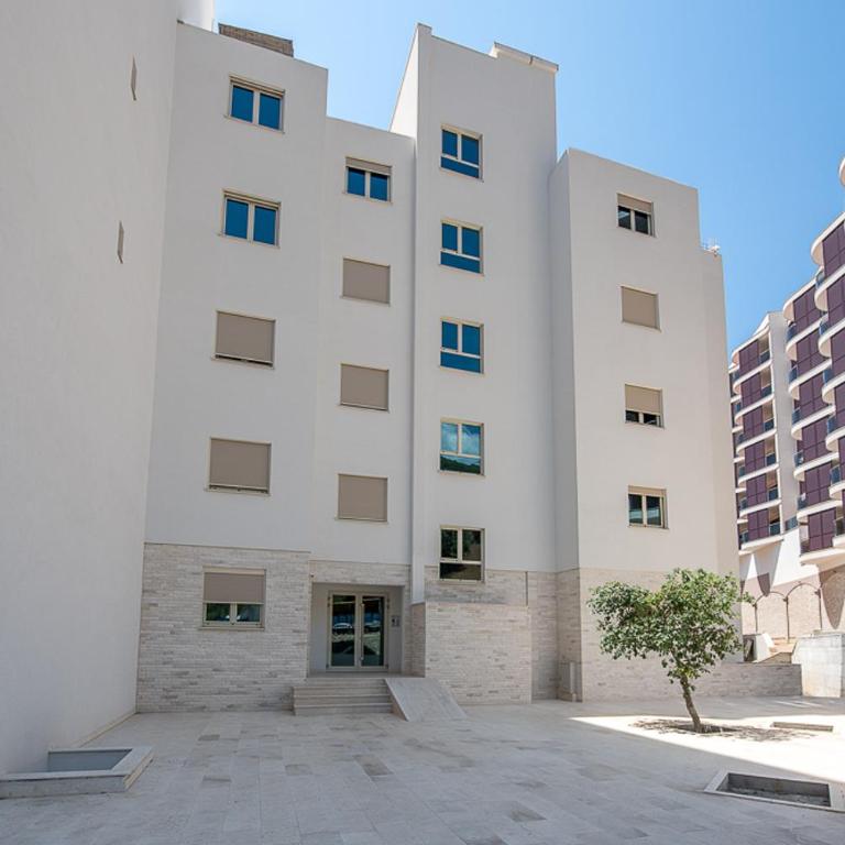 Adriatic Sunshine Apartment - Apartman sa 2 Spavaće Sobe, Balkonom i Pogledom na More - 14
