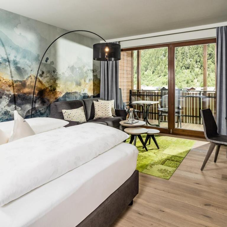Alpine Luxury SPA Resort Schwarzenstein - Junior Suite - 5