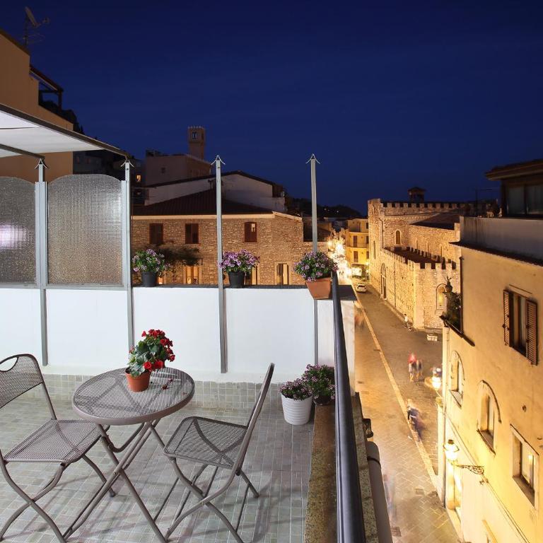 Casa Fresta - Camera Matrimoniale con Terrazza - 1