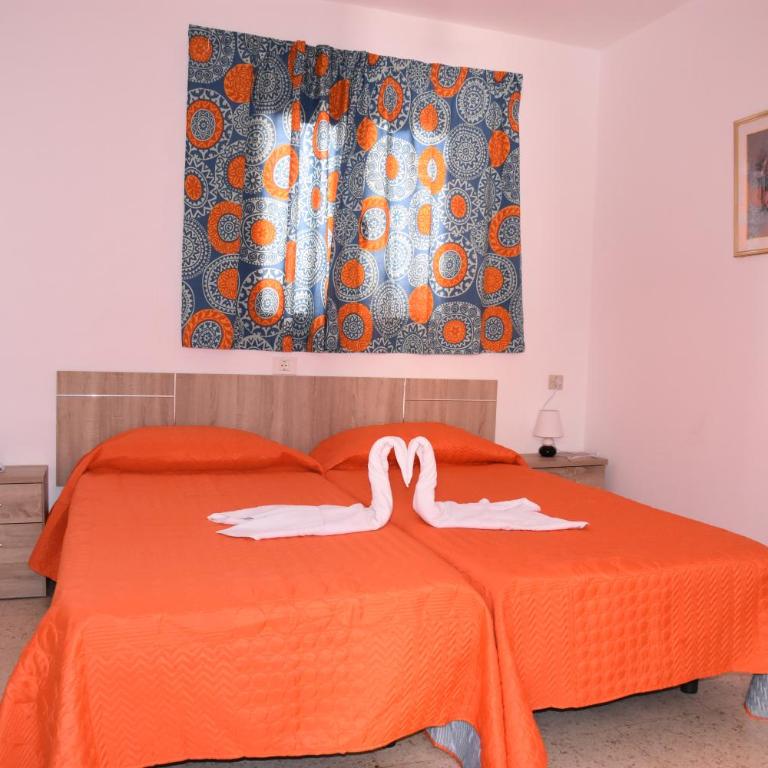 Pension Eva - Habitación Doble con baño compartido - 2 camas - 11