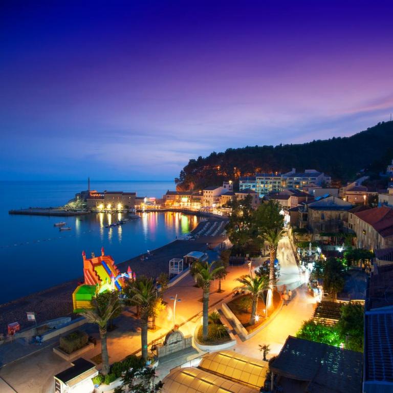 Hotel Riva by Aycon - Deluxe Suite with Sea View - 1