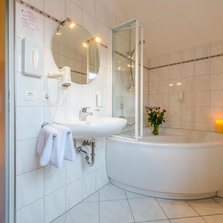 Hotel Neudeck - Superior Doppelzimmer - 2