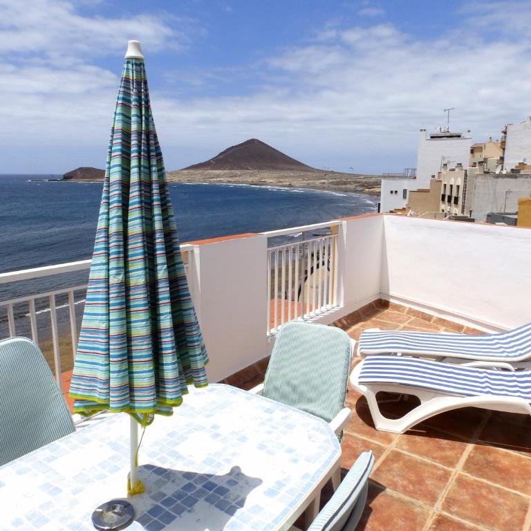 Apartamentos Medano - Atico Playa - Ático de 2 dormitorios con vistas al mar - 2
