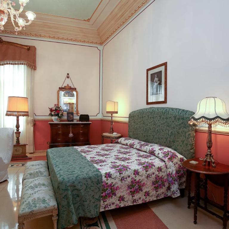 B&B Flora House - Camera Tripla Deluxe - 18