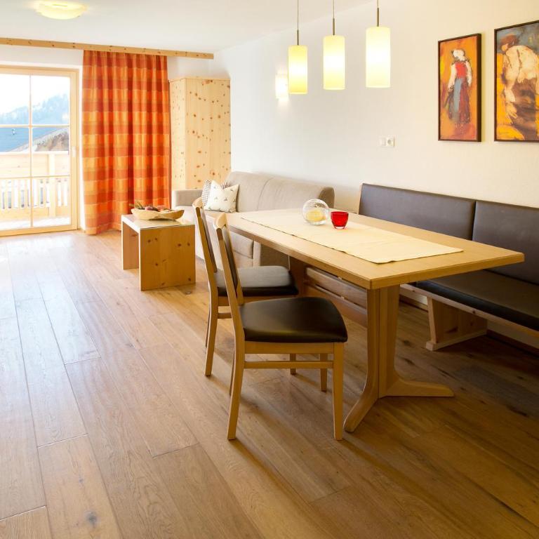dorfblick FISS - apartments & rooms - Appartement 1 Chambre avec Balcon - 2