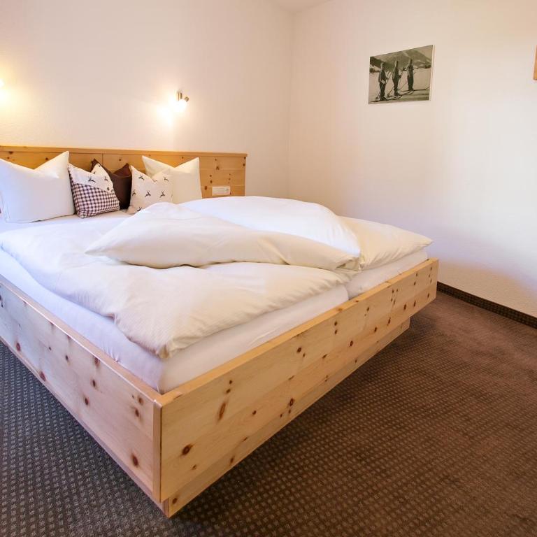 dorfblick FISS - apartments & rooms - Appartement Familial avec Balcon - 2