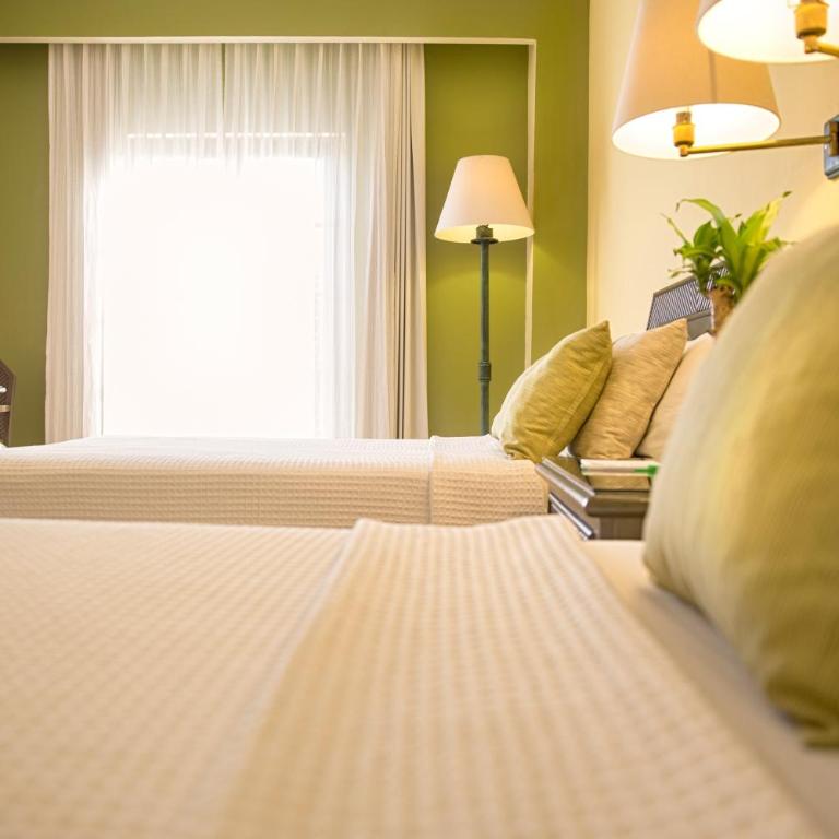 Hotel Los Itzaes by 5th av - Double Room with Two Double Beds - 6