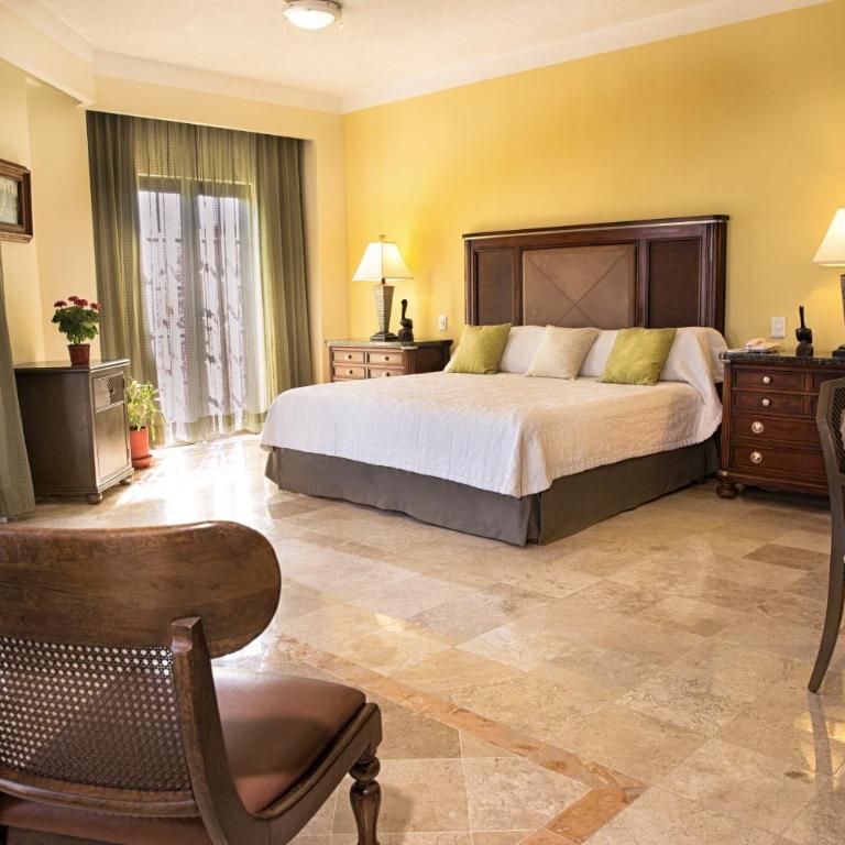 Hotel Los Itzaes by 5th av - Deluxe Junior Suite - 1