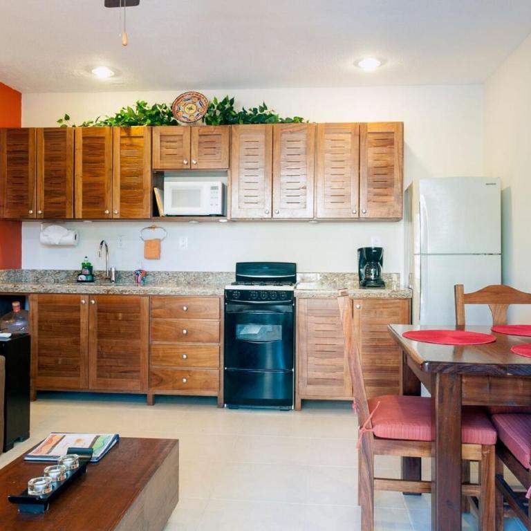 Abbey del Sol - Tropical Escape Near Beach in Puerto Morelos - One bedroom apartment with garden View - 7