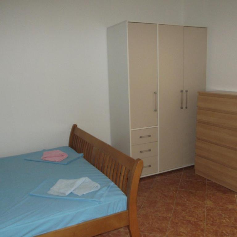 Apartmani Stojanović - Apartman s 1 Spavaćom Sobom i Terasom - 3