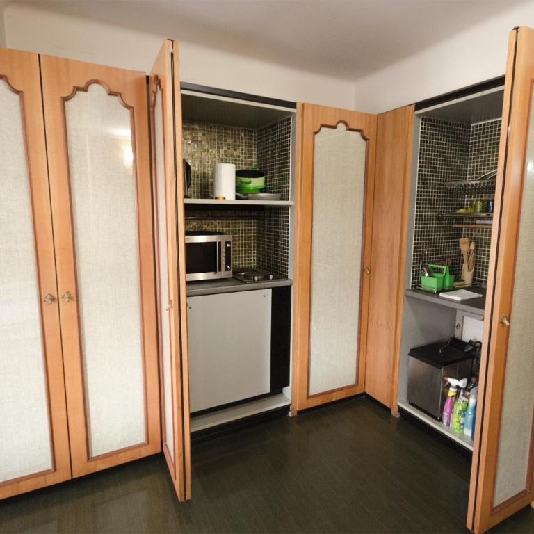 Chic House - Studio Apartment - 17