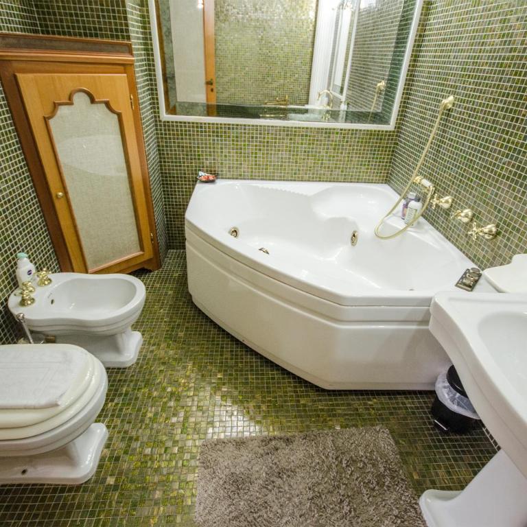 Chic House - Studio Apartment - 12