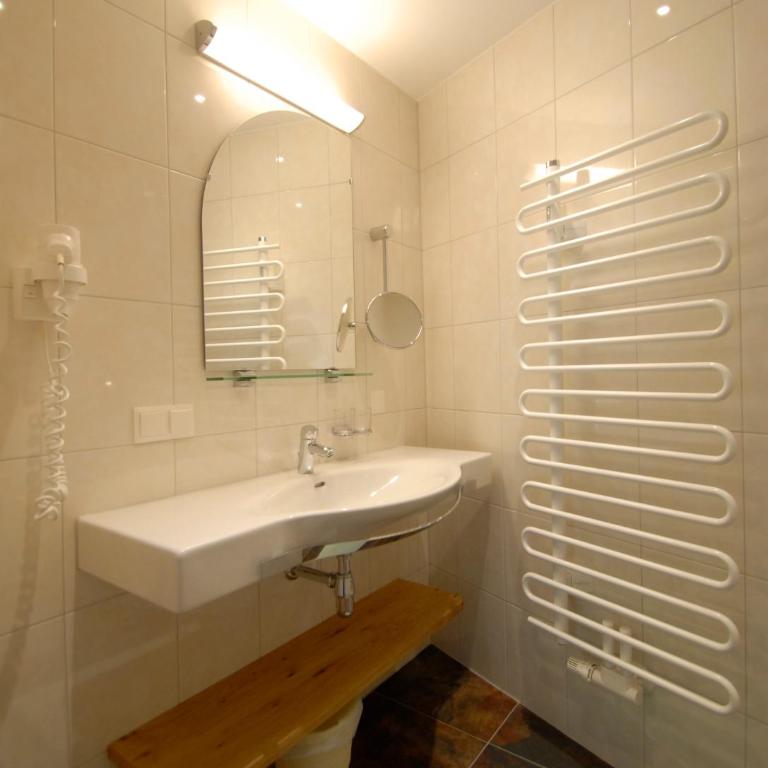 Berghaus Koglmoos - Apartment mit 2 Schlafzimmern und Balkon - 19