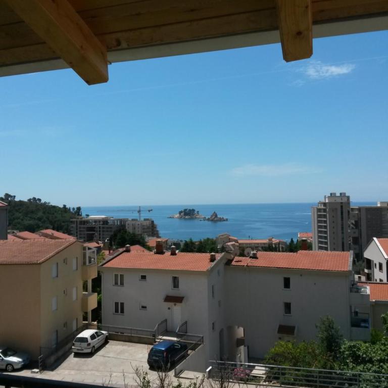 De Luxe Apartment with a Seaview - Deluks Apartman - 4
