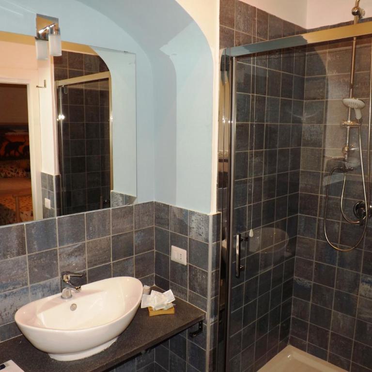 Domus Alma - Camera Quadrupla Comfort - 5