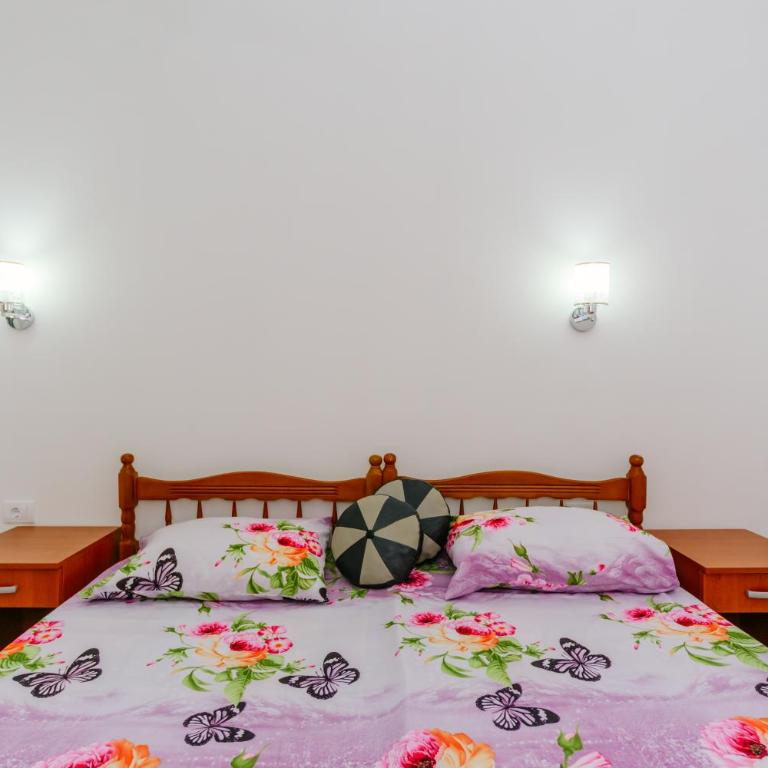 Teuta Apartments - Dvokrevetna Soba sa Bračnim Krevetom - 26