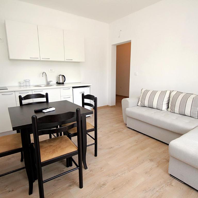 Apartmani Begovic - Apartman - Prizemlje - 9