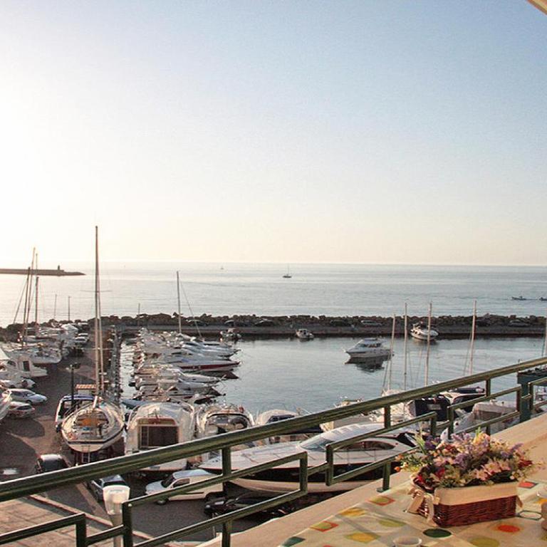 Pleasure - Appartamento con 3 Camere da Letto, Balcone e Vista Mare - 2